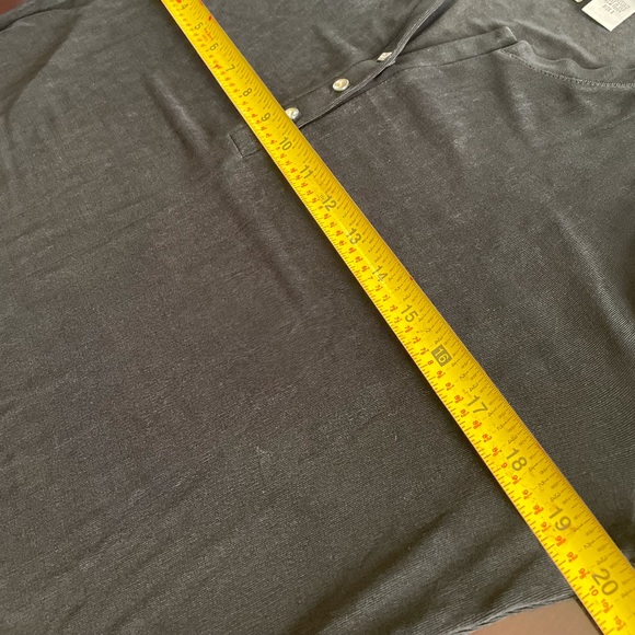 Chico’s (size 3) long sleeve top - Picture 4 of 5